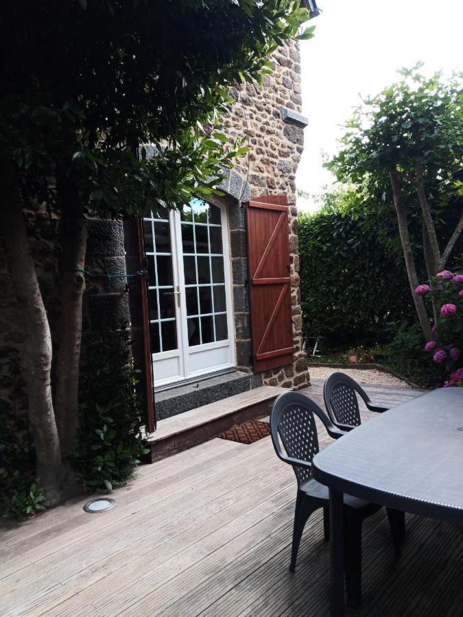 Villa La Cote Du Chat 3* En Bretagne Romantique Hédé Eksteriør billede